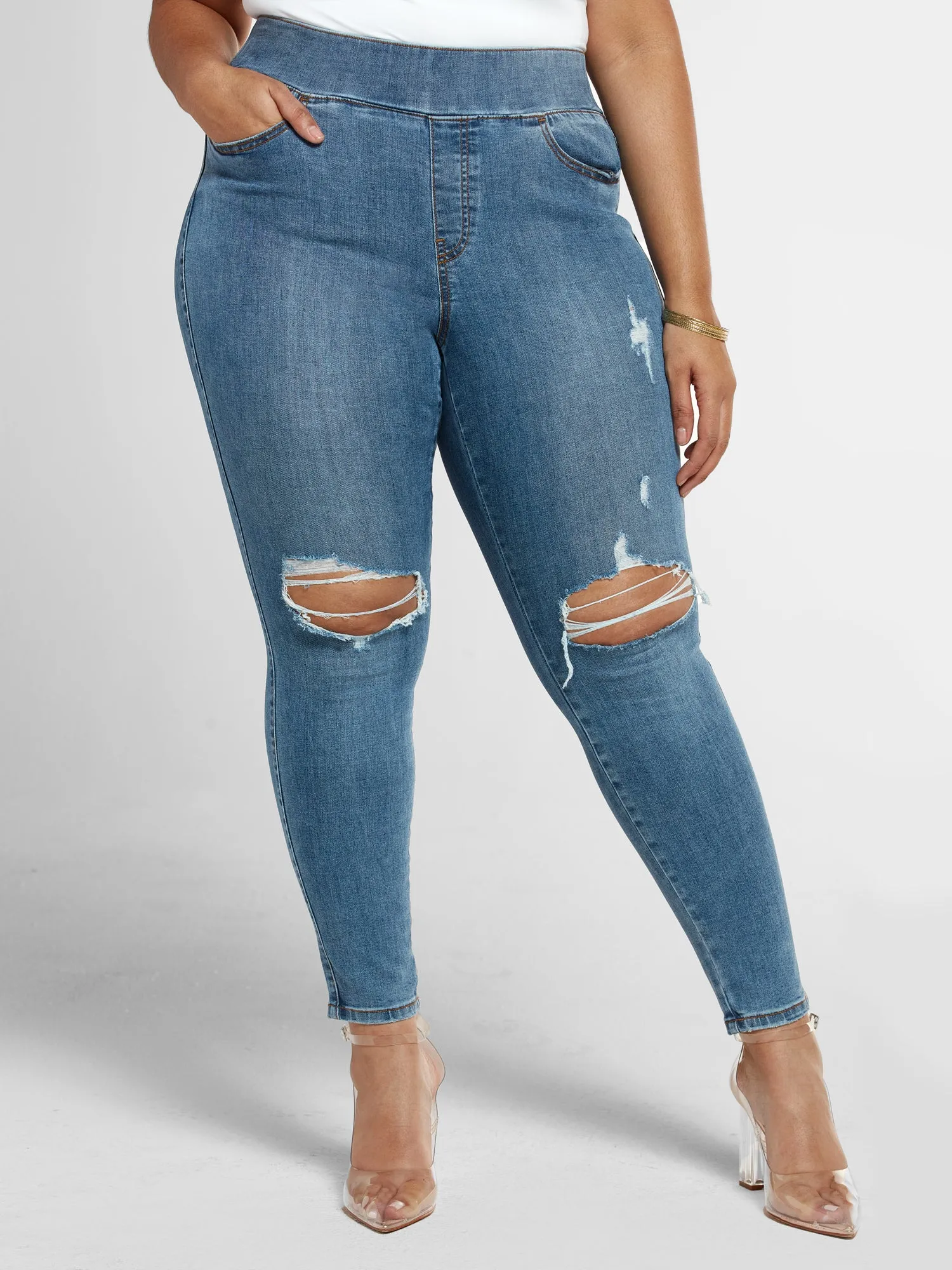 Blowout Knee Jeggings in Medium Blue Wash in Medium Blue Wash