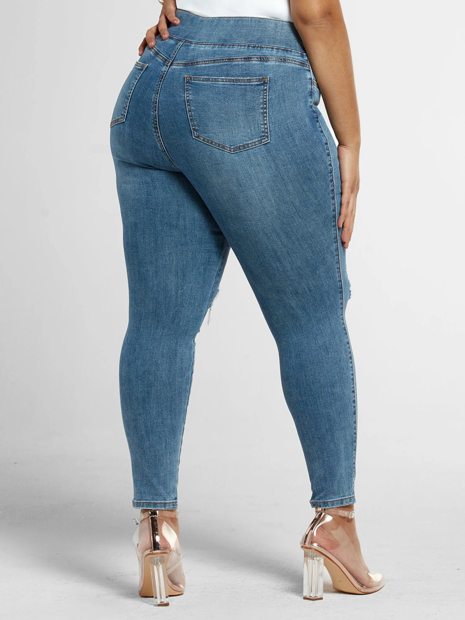 Blowout Knee Jeggings in Medium Blue Wash in Medium Blue Wash